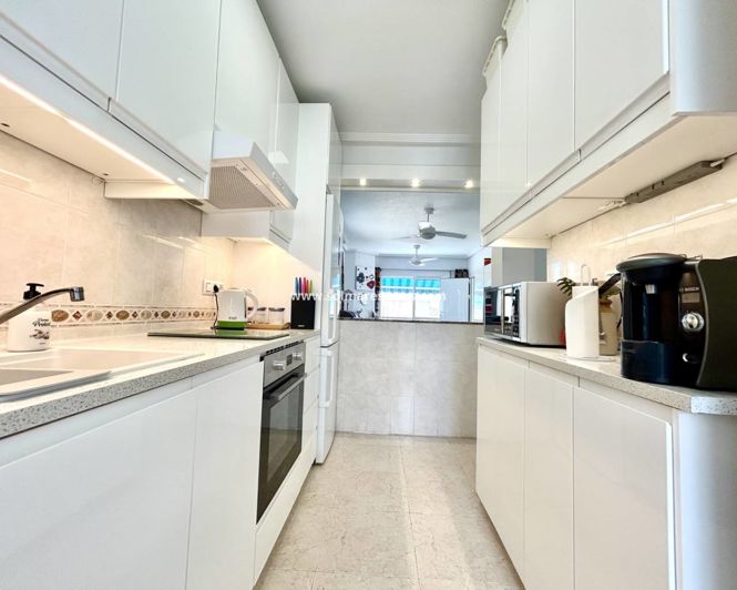 Image No.3-5 Bed Villa for sale
