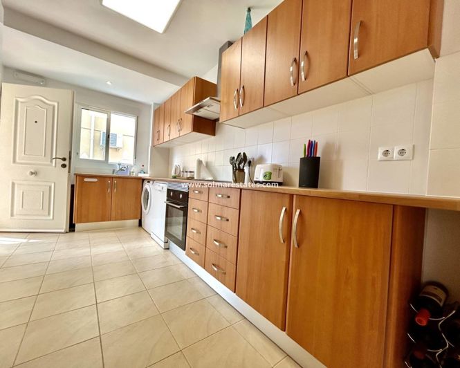 Image No.30-5 Bed Villa for sale