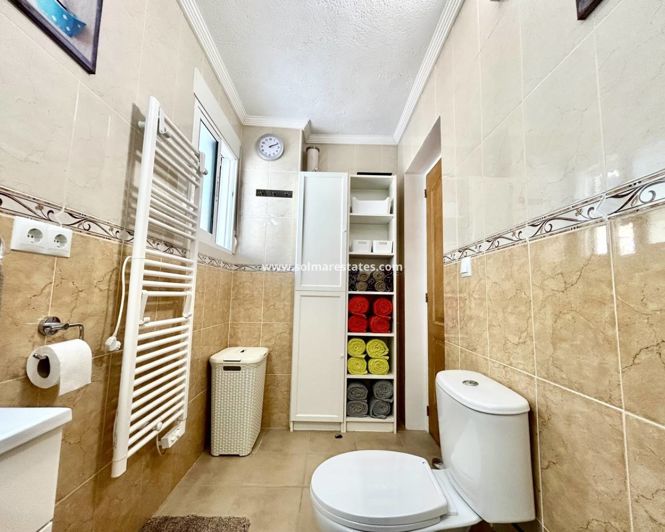 Image No.35-5 Bed Villa for sale