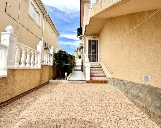 Image No.38-5 Bed Villa for sale