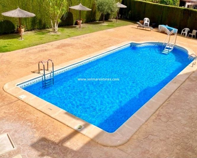 Image No.42-5 Bed Villa for sale