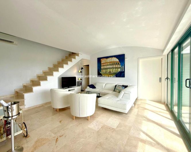 Image No.12-3 Bed Apartment for sale