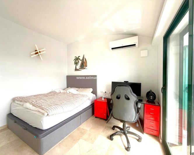 Image No.20-3 Bed Apartment for sale