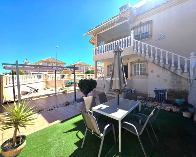 Image No.3-Appartement de 2 chambres à vendre à Villamartin
