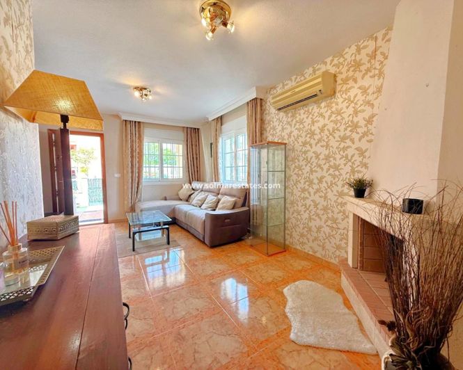 Image No.7-Appartement de 2 chambres à vendre à Villamartin