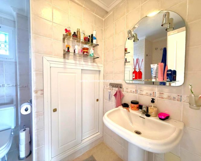 Image No.19-3 Bed Villa for sale