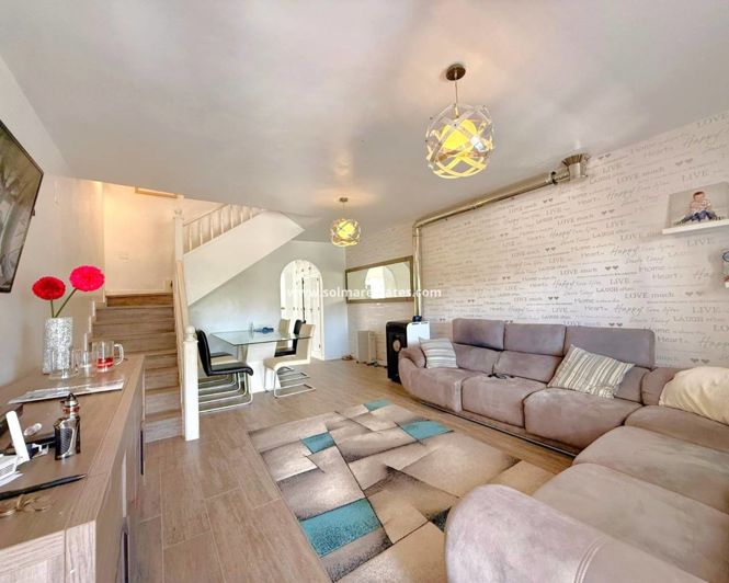 Image No.4-3 Bed Townhouse for sale