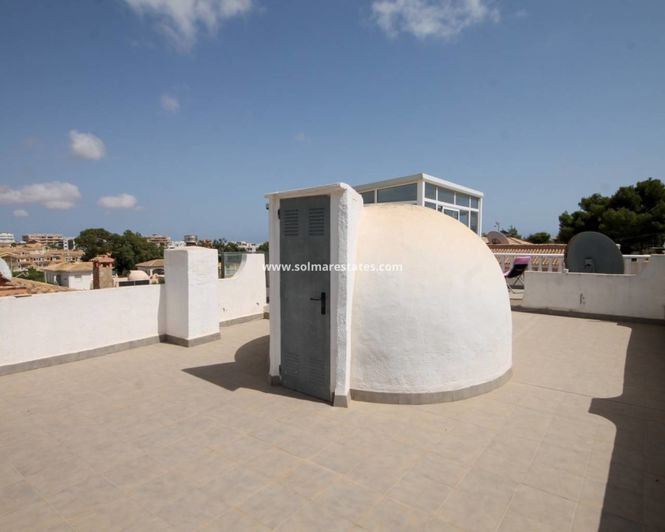 Image No.32-2 Bed Villa for sale