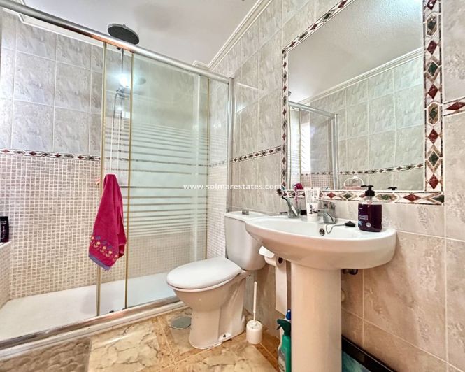 Image No.8-2 Bed Apartment for sale