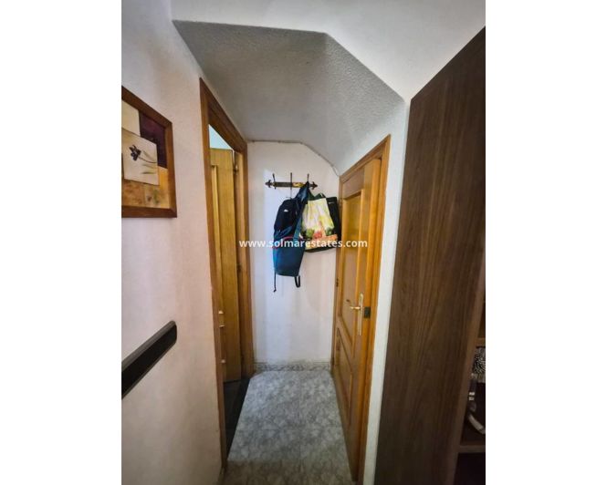 Image No.16-2 Bed Townhouse for sale