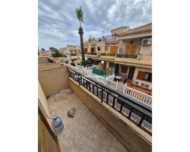 Image No.21-2 Bed Townhouse for sale