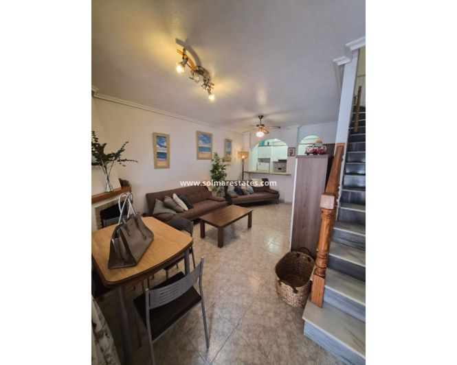 Image No.9-2 Bed Townhouse for sale