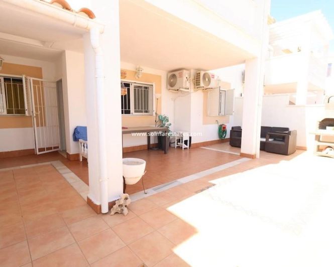 Image No.3-Appartement de 2 chambres à vendre à Playa Flamenca