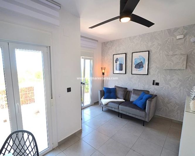 Image No.3-Appartement de 1 chambre à vendre à Villamartin