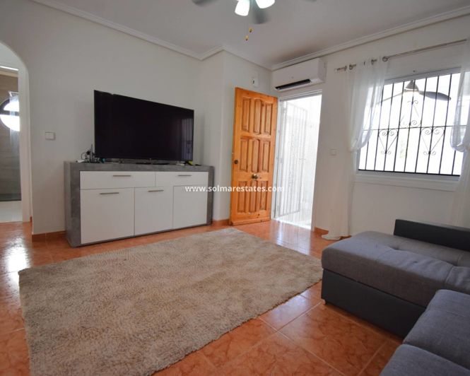 Image No.4-Quad de 2 chambres à vendre à Playa Flamenca