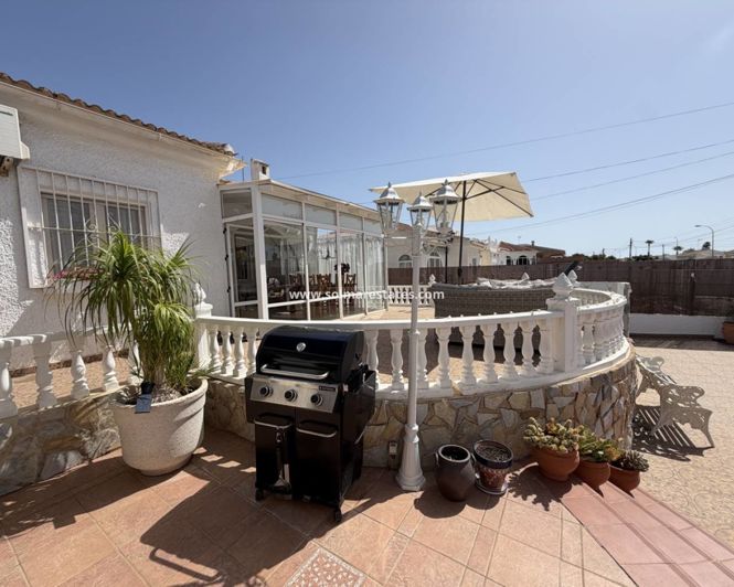 Image No.3-Maison de 3 chambres à vendre à Torrevieja