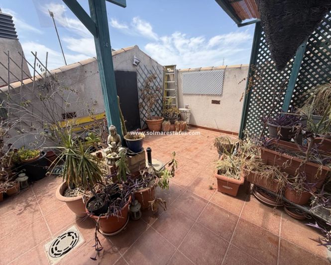 Image No.19-2 Bed Apartment for sale