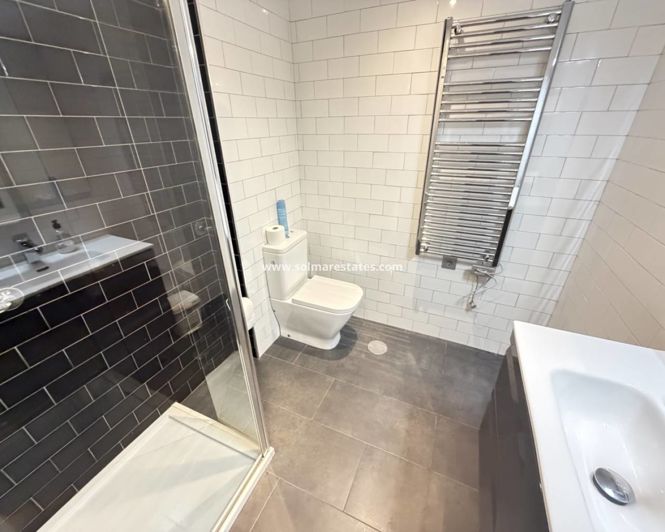 Image No.9-2 Bed Apartment for sale