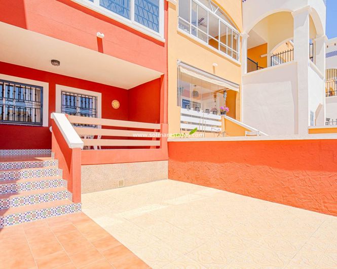Image No.42-Appartement de 2 chambres à vendre à Los Altos