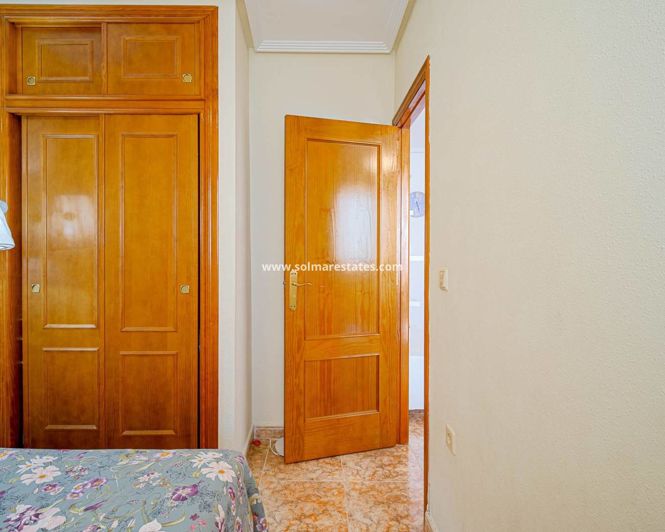 Image No.16-Appartement de 2 chambres à vendre à Punta Prima