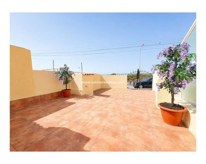 Image No.2-Bungalow de 2 chambres à vendre à Torrevieja
