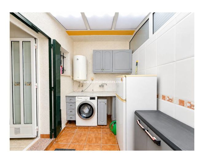 Image No.17-2 Bed Townhouse for sale
