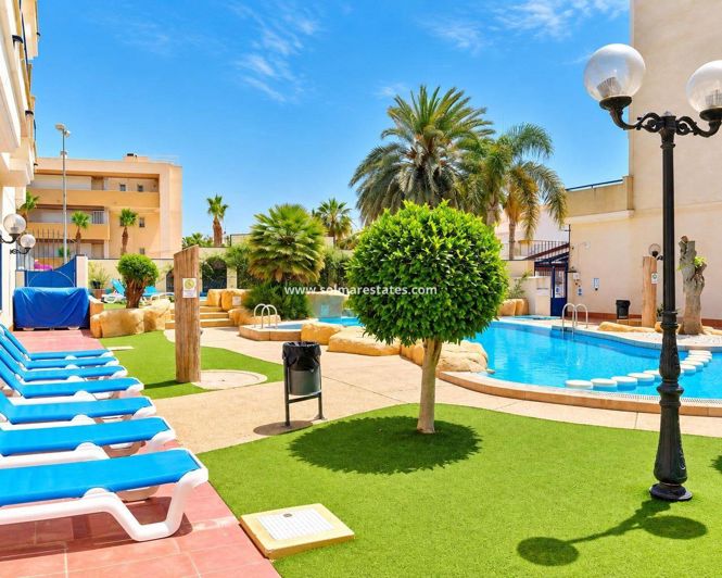 Image No.21-Appartement de 2 chambres à vendre à Cabo Roig