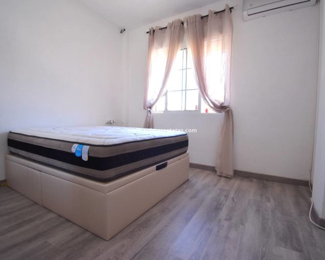 Image No.16-3 Bed Villa for sale