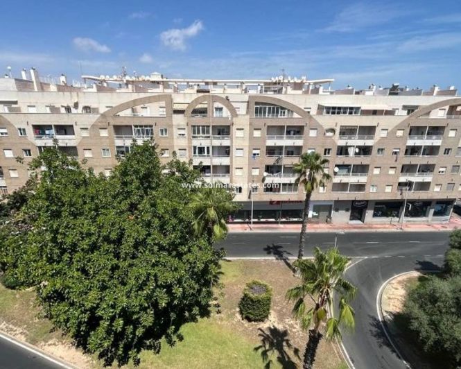 Image No.27-Appartement de 2 chambres à vendre à Torrevieja