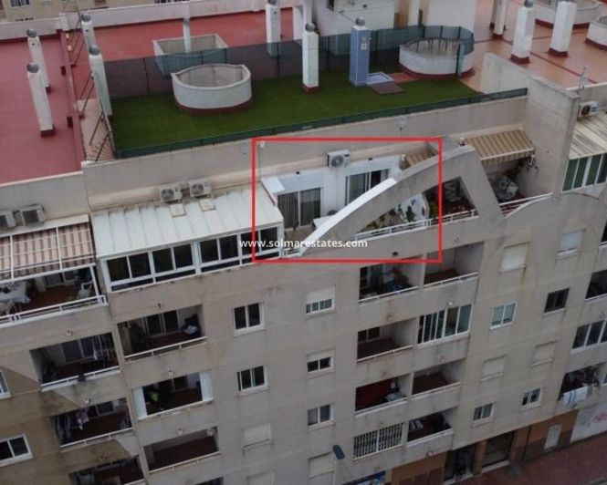 Image No.37-Appartement de 2 chambres à vendre à Torrevieja