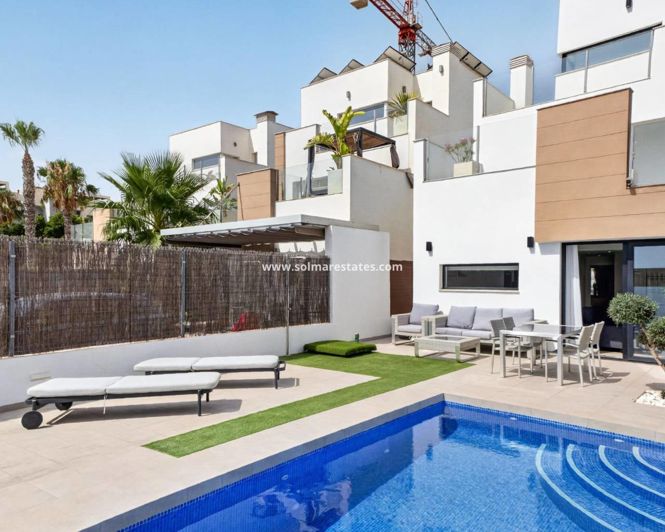 Image No.2-Villa de 3 chambres à vendre à Guardamar del Segura