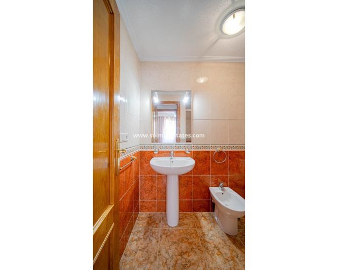 Image No.27-Appartement de 2 chambres à vendre à Punta Prima