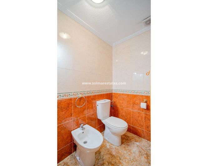 Image No.28-Appartement de 2 chambres à vendre à Punta Prima