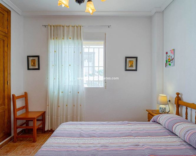 Image No.17-Appartement de 2 chambres à vendre à Punta Prima