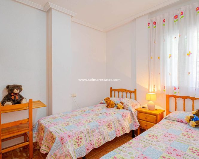 Image No.24-Appartement de 2 chambres à vendre à Punta Prima