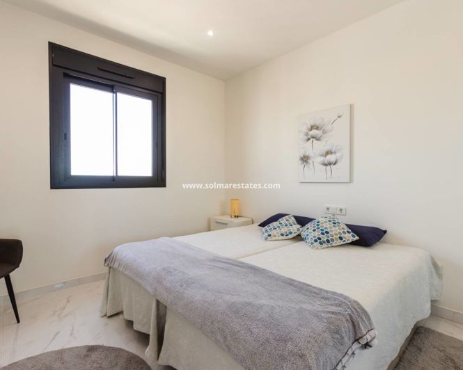 Image No.13-2 Bed Apartment for sale