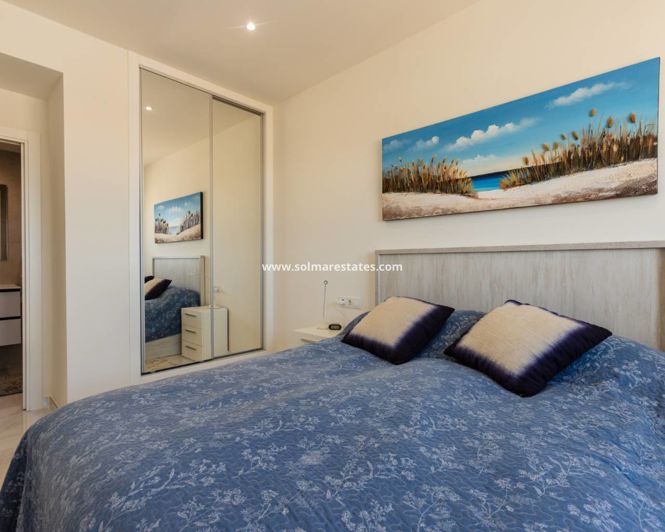 Image No.16-2 Bed Apartment for sale