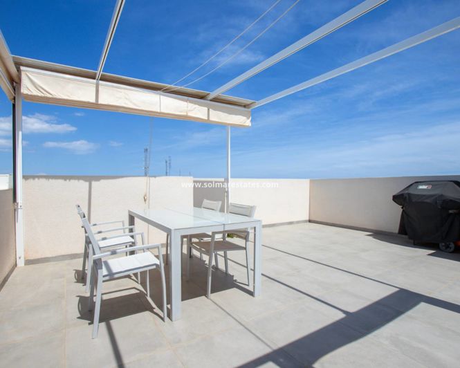 Image No.25-2 Bed Apartment for sale