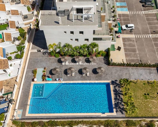 Image No.32-2 Bed Apartment for sale