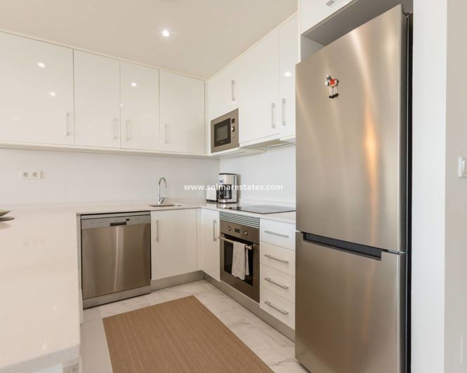 Image No.8-2 Bed Apartment for sale