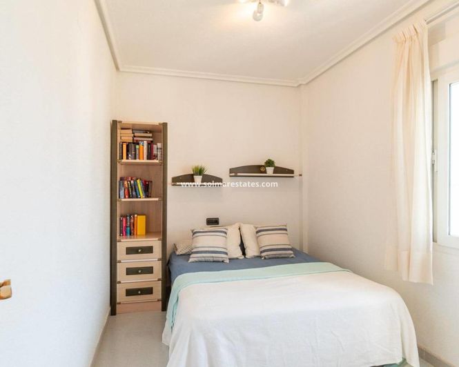 Image No.20-Appartement de 2 chambres à vendre à Playa Flamenca