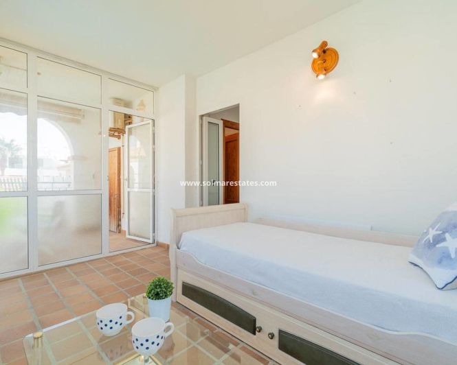 Image No.32-Appartement de 2 chambres à vendre à Playa Flamenca