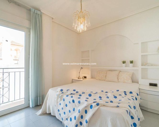 Image No.4-Appartement de 2 chambres à vendre à Playa Flamenca
