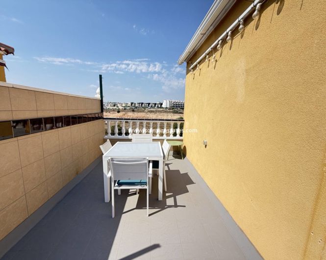 Image No.17-3 Bed Apartment for sale