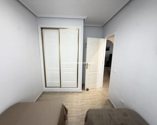 Image No.18-Appartement de 2 chambres à vendre à Villamartin