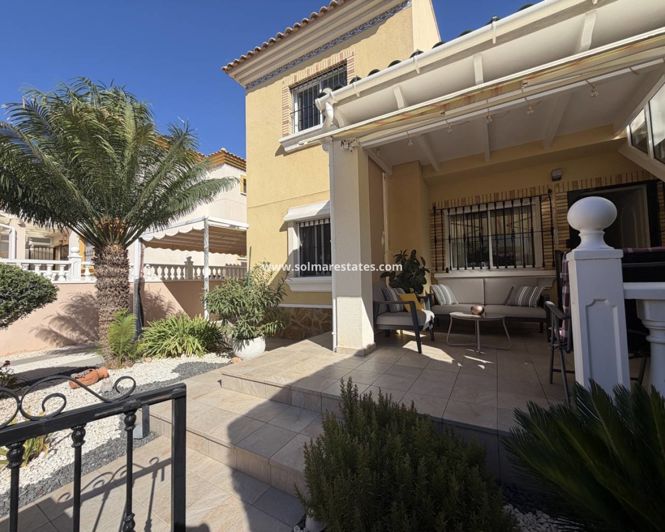 Image No.2-Appartement de 2 chambres à vendre à Villamartin