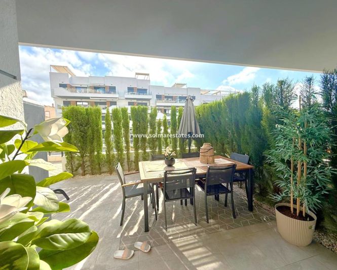 Image No.3-Appartement de 2 chambres à vendre à Villamartin