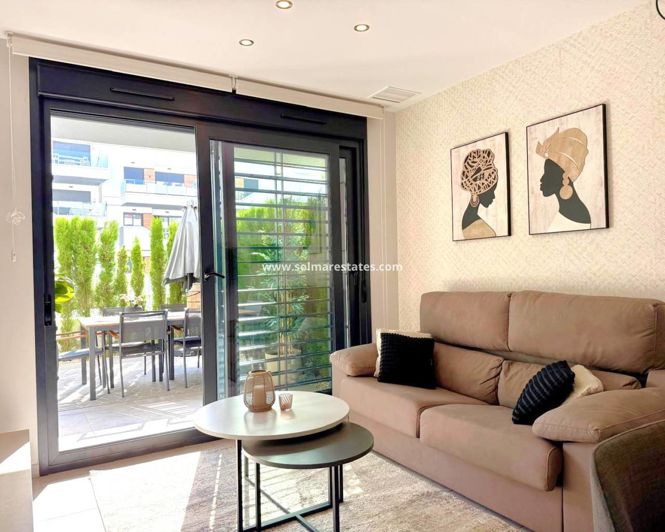 Image No.4-Appartement de 2 chambres à vendre à Villamartin