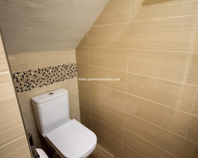 Image No.19-2 Bed Townhouse for sale