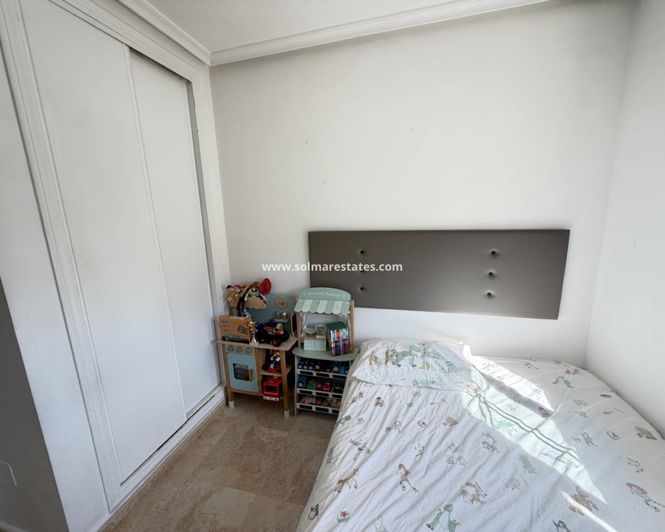 Image No.18-2 Bed Apartment for sale